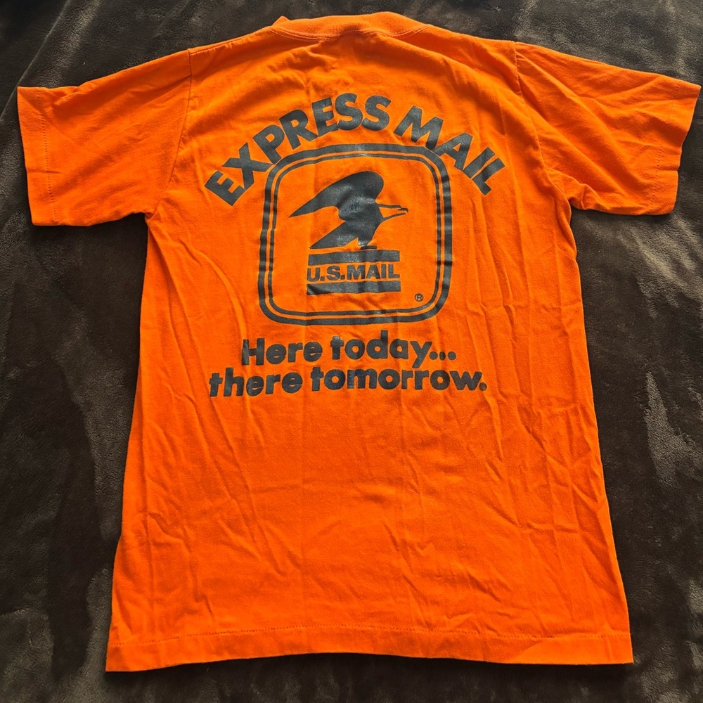 Vintage USPS Express Mail T-shirt
